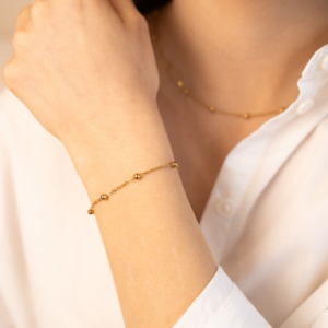 Bransoletka z kuleczkami