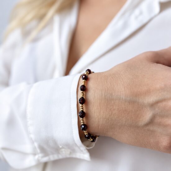 Bransoletka_granat_gold_toggle_2 Bransoletka_granat_gold_toggle_2